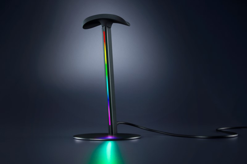 雷蛇發布 Razer Base Station V3 Chroma 智慧 RGB 耳機架，進一步擴展 Razer Chroma 生態系