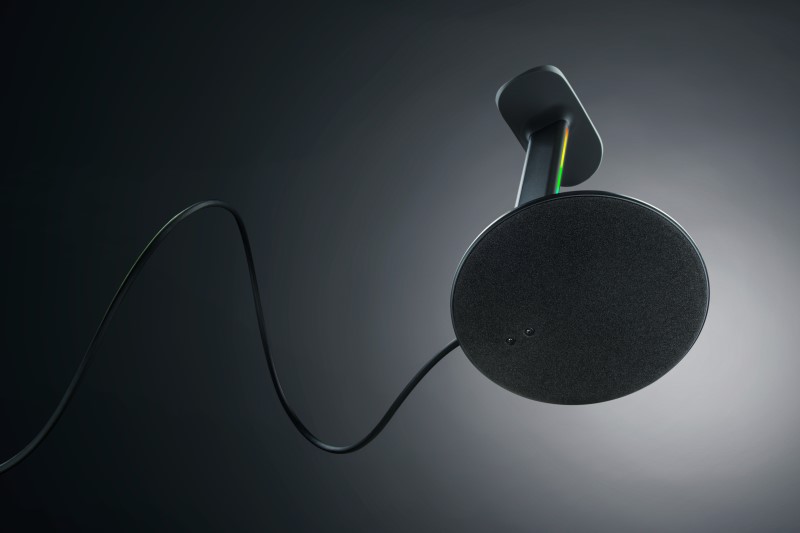 雷蛇發布 Razer Base Station V3 Chroma 電競耳麥立架，進一步擴展 Razer Chroma 生態系 - 老貓測3C