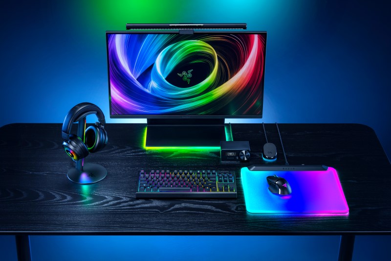 雷蛇發布 Razer Base Station V3 Chroma 電競耳麥立架，進一步擴展 Razer Chroma 生態系 - 老貓測3C