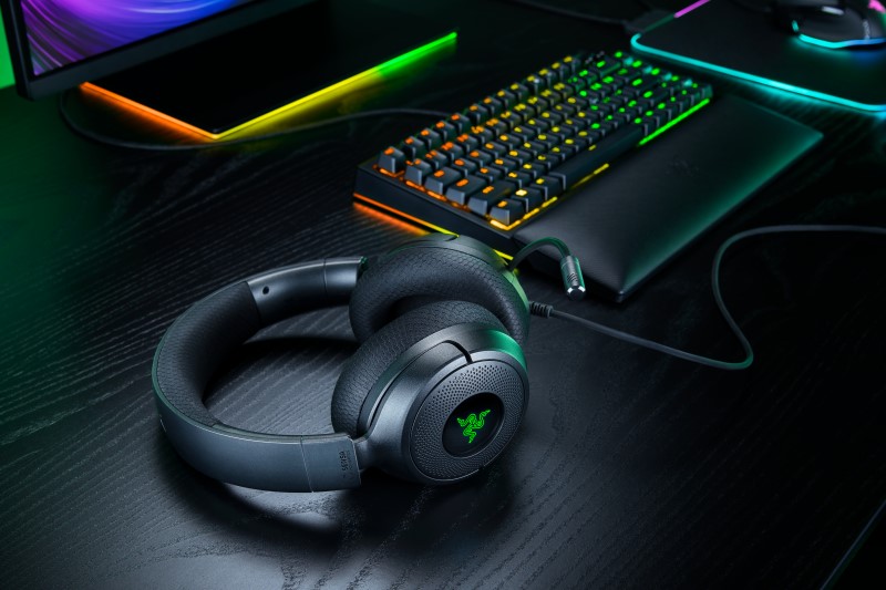 雷蛇公布 Razer Kraken V4 X Sensa HD Haptics Edition，耳機加入 Razer Sensa HD 觸覺回饋技術 - 老貓測3C