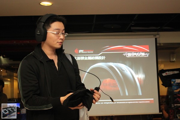 電腦王王團：Intel 遊戲效能體驗會，與CM Storm、BenQ、MSI共同體驗 - 老貓測3C