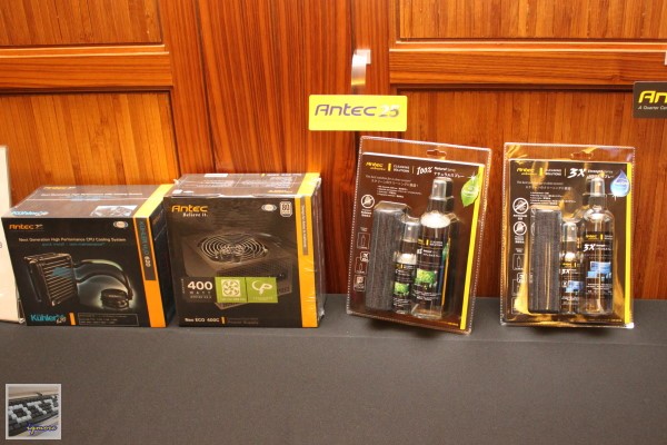 XFastest活動：Intel 520 Series SSD玩家研討會，與 MSI 、 Antec 介紹 - 老貓測3C