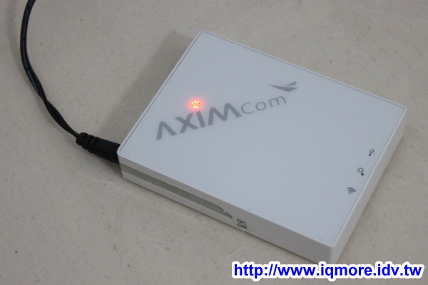 AXIMCom (國晟科技) MR-102N 可攜型商務分享機 評測，用手機分享 Wi-Fi 無線網路 - 老貓測3C