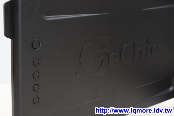 給奇創造 GeChic On-Lap 1301 筆記型螢幕 評測，筆電外接成雙螢幕隨身帶 - 老貓測3C