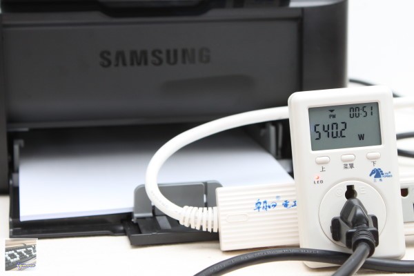 Samsung ML-1865W 無線黑白雷射印表機 評測，支援802.11n無線網路Wi-Fi連線 - 老貓測3C
