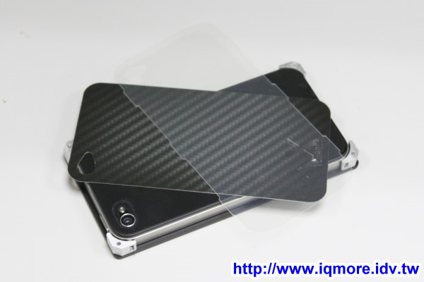 X-Change 鋁合金 iPhone4強化防護殼 評測，可個人化設計底圖 - 老貓測3C