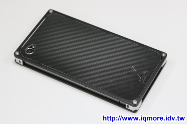 X-Change 鋁合金 iPhone4強化防護殼 評測，可個人化設計底圖 - 老貓測3C