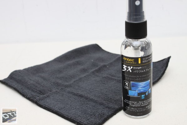Antec 專業螢幕清潔組 評測，100%天然清潔、3倍強效清潔、與極致清潔凝膠 - 老貓測3C