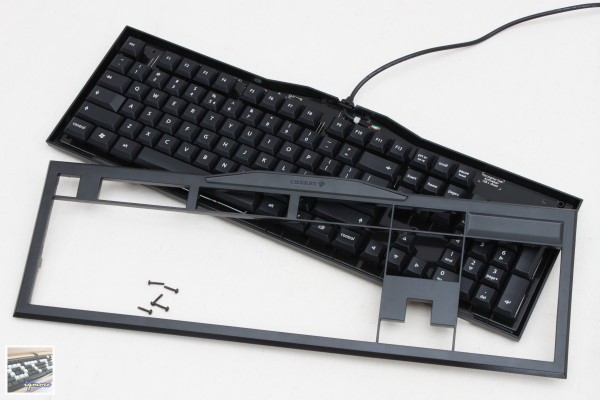 Cherry MX-Board 2.0 G80-3800 機械式鍵盤 評測，Cherry入門款機械式鍵盤 - 老貓測3C