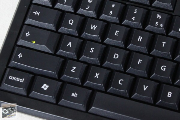 Cherry MX-Board 2.0 G80-3800 機械式鍵盤 評測，Cherry入門款機械式鍵盤 - 老貓測3C