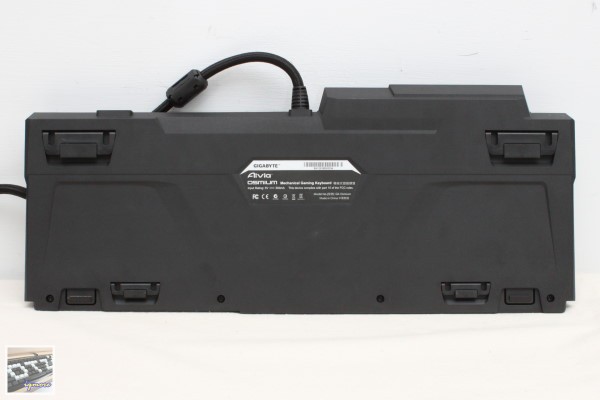 GIGABYTE Aivia Osmium 電競機械式鍵盤 Sample 工程樣品評測，提供USB 3.0埠 - 老貓測3C