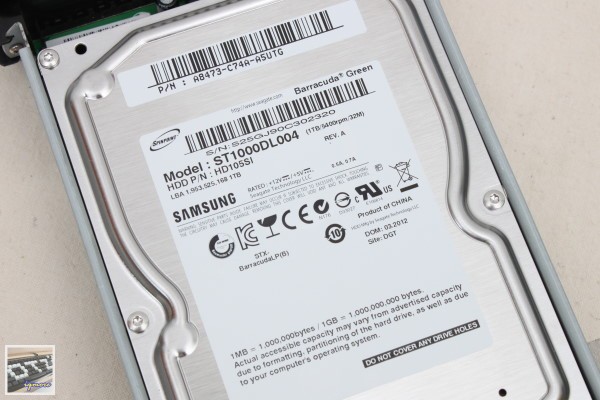 Iomega Home Media NAS Cloud 1TB 評測，1Bay 家用分享NAS - 老貓測3C