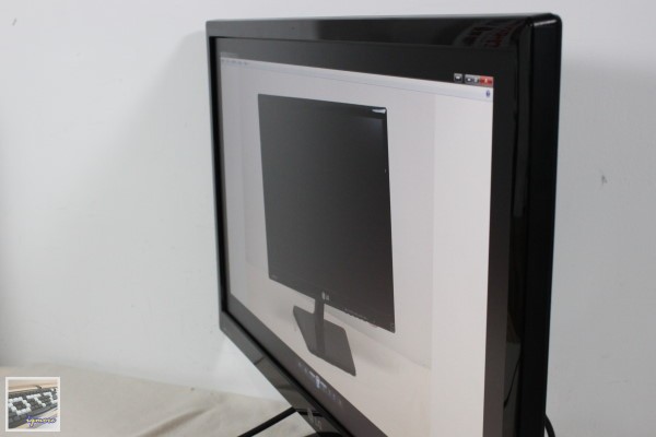 LG IPS224V 21.5" LED AH-IPS液晶顯示器 評測，IPS面板新選擇 - 老貓測3C