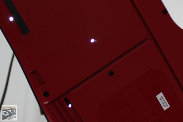 羅技 Logitech G105 薄膜式背光遊戲鍵盤 評測，3段式藍色背光與巨集功能設定 - 老貓測3C