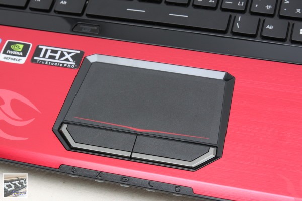 微星 MSI GT70 Dragon Edition 龍魂機 遊戲筆電 評測，採用Windows 8系統 - 老貓測3C