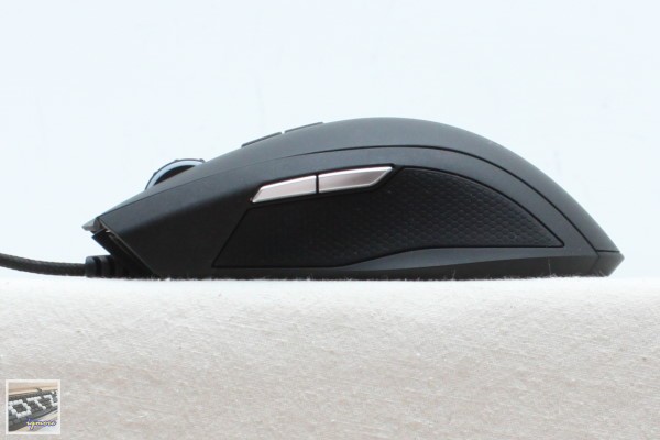 Razer Taipan 太攀皇蛇 雷射電競滑鼠 評測，採用Avago S9818擁有8200DPI - 老貓測3C