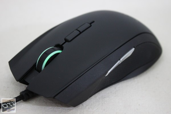 Razer Taipan 太攀皇蛇 雷射電競滑鼠 評測，採用Avago S9818擁有8200DPI - 老貓測3C