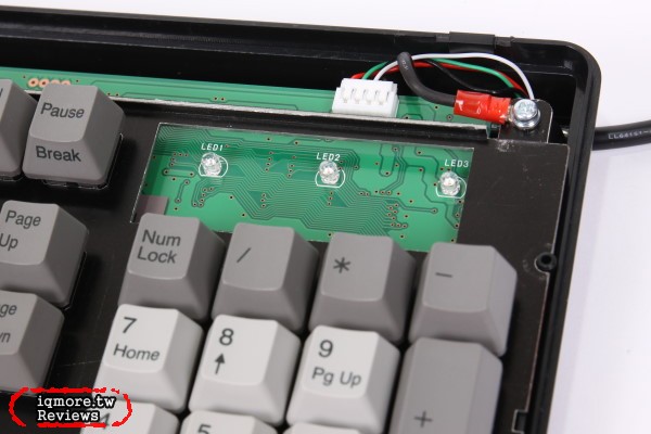 Topre Realforce 104UB-DK 電容式鍵盤 評測， 台灣限定版本 全域45g - 老貓測3C