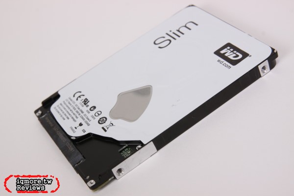 WD Blue Slim 1TB 2.5吋 硬碟評測，厚度僅有7mm - 老貓測3C