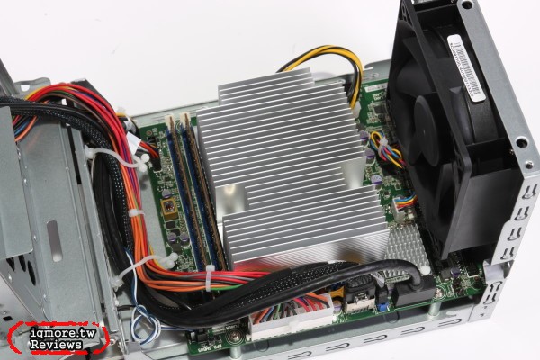宏碁 Acer Altos C100 F3 伺服器 評測， Intel Xeon E3 - 老貓測3C