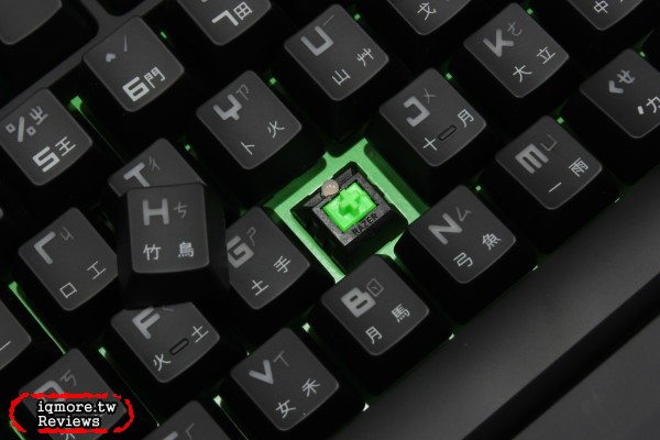 Razer Blackwidow Ultimate 2014 黑寡婦終極版 機械式電競鍵盤評測，採用Razer軸 - 老貓測3C