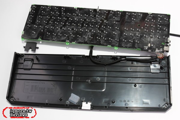 Razer Blackwidow Ultimate 2014 黑寡婦終極版 機械式電競鍵盤評測，採用Razer軸 - 老貓測3C