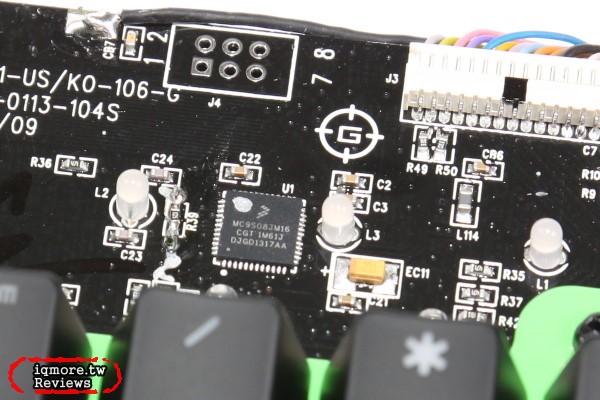 Razer Blackwidow Ultimate 2014 黑寡婦終極版 機械式電競鍵盤評測，採用Razer軸 - 老貓測3C