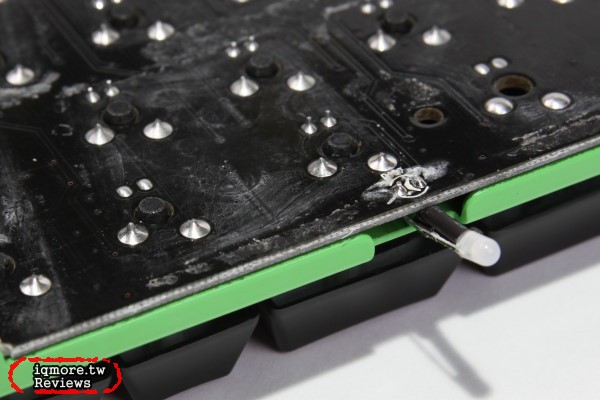Razer Blackwidow Ultimate 2014 黑寡婦終極版 機械式電競鍵盤評測，採用Razer軸 - 老貓測3C