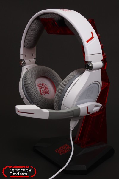Tt eSPORTS CRONOS 克諾司 電競耳麥 評測，40mm單體設計 - 老貓測3C