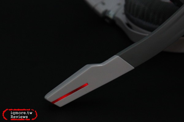 Tt eSPORTS CRONOS 克諾司 電競耳麥 評測，40mm單體設計 - 老貓測3C