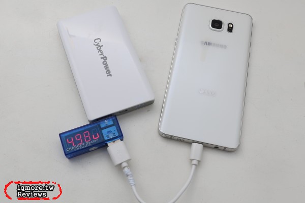 CyberPower CP5000PEG 行動電源，2.1A大電流輸出且擁有BSMI認證 - 老貓測3C