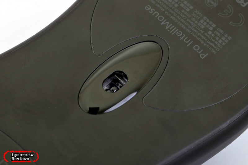 Microsoft Pro Intellimouse 微軟閃靈鯊專業版 拆解評測，最強大的 IE 3.0 新版強勢回歸 - 老貓測3C