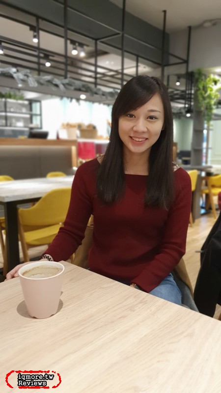 Samsung Galaxy S10+ 旗艦機評測，超廣角123度視野融入更多畫面 - 老貓測3C