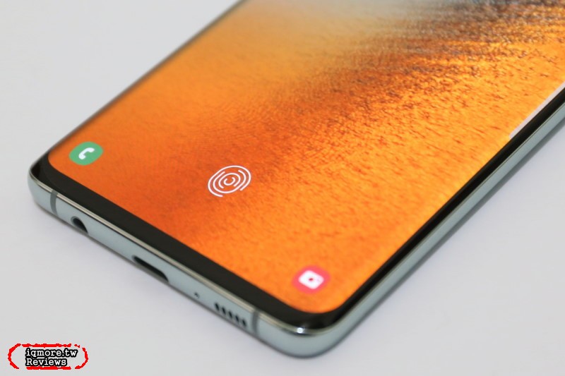 Samsung Galaxy S10+ 旗艦機評測，超廣角123度視野融入更多畫面 - 老貓測3C