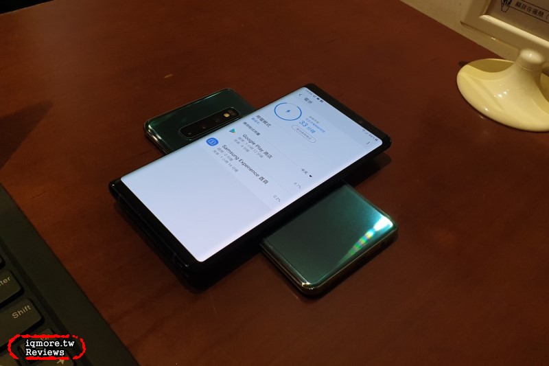 Samsung Galaxy S10+ 旗艦機評測，超廣角123度視野融入更多畫面 - 老貓測3C